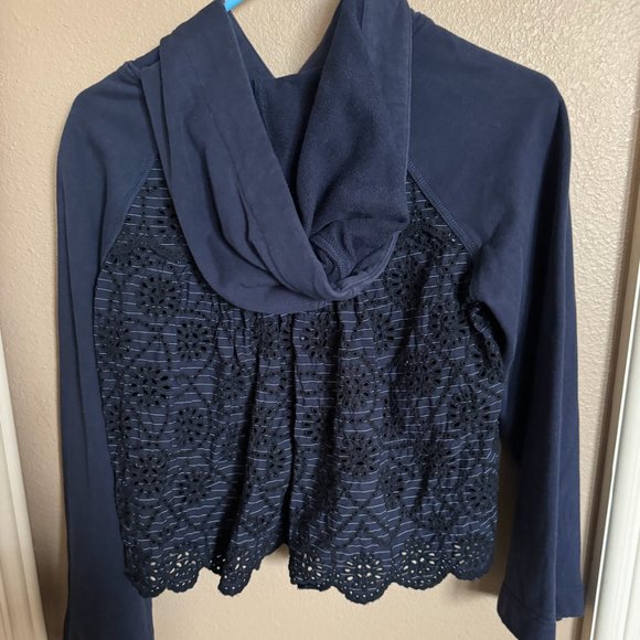 NWOT Sea New York Navy Eyelet Trimmed Cropped Hoodie - Picture 2 of 2